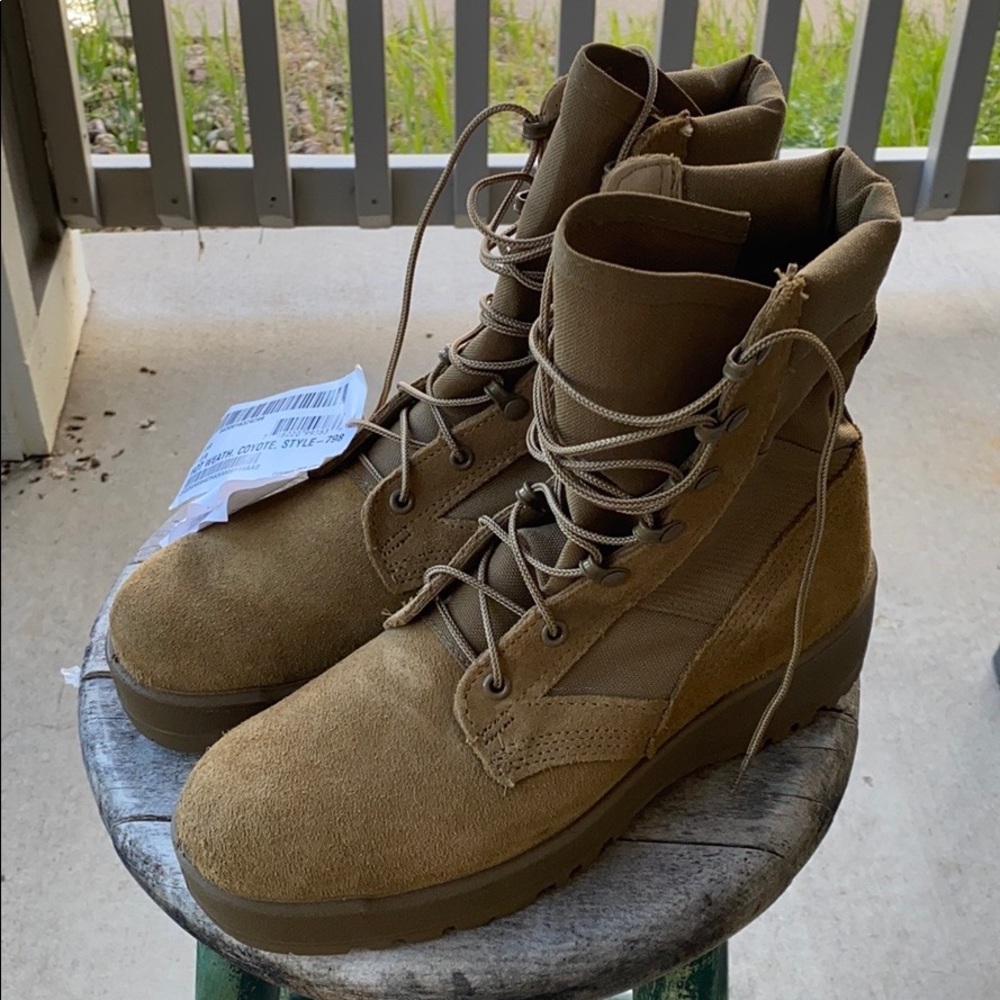 Vibram Tactical boots